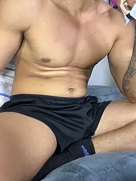 Logan_strangee's Live XXX Chat