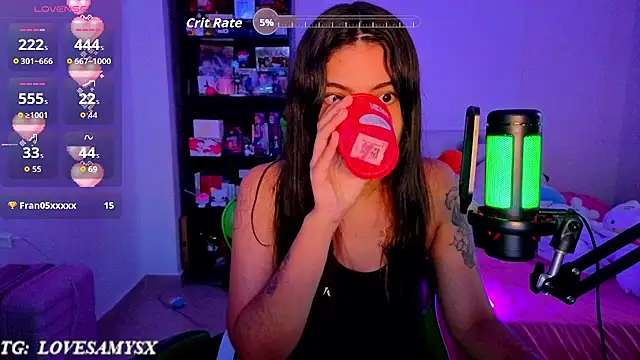 Živý XXX chat Lovelyamyy