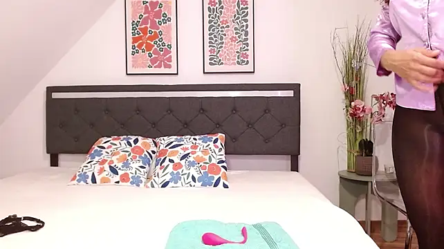 Valentina-Ferrer Live XXX-chat