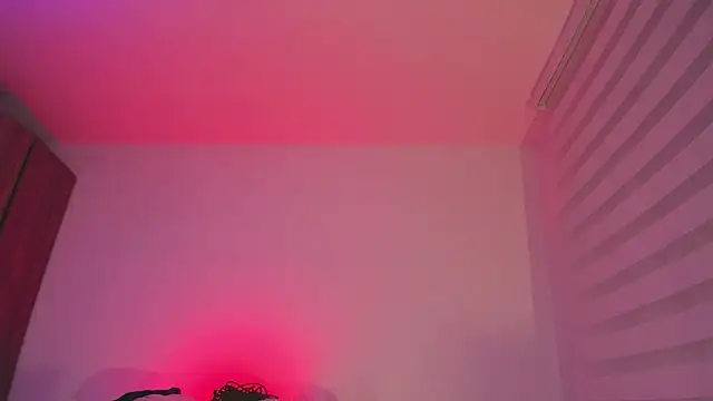 K2xxKrawl's Live XXX Chat