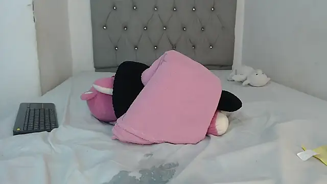 Exoticgirl22's Live XXX Chat