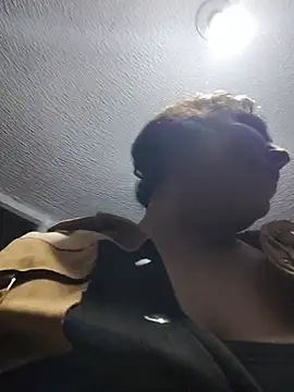 DaphneVelvet - Show My boobs and suck Nipples 😈