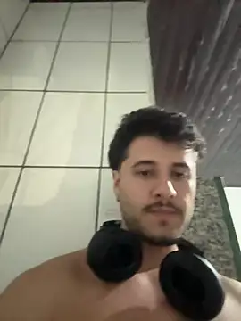 guzzfit Live XXX Chat