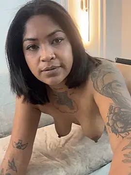 Chat +18 de SamyyAlvarez ao vivo