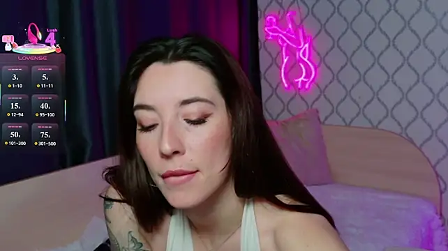 Curious_Lily - Suck fingers