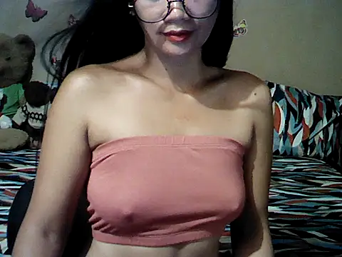Czat XXX na żywo – Mia_Rein