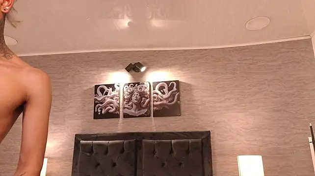 TeoAndMaddy Adlı Modelin Canlı XXX Sohbeti