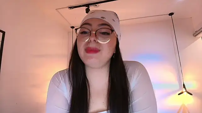 MiaWils_ - SHOW BIG ASS + PLUG ANAL 😈🔥