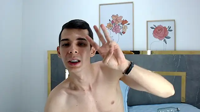 צ'אט XXX בשידור חי של Brandon_Wolf