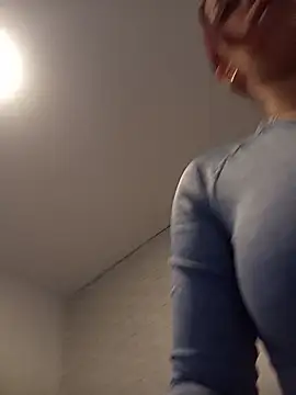 Vivian_Ellery's Live XXX Chat
