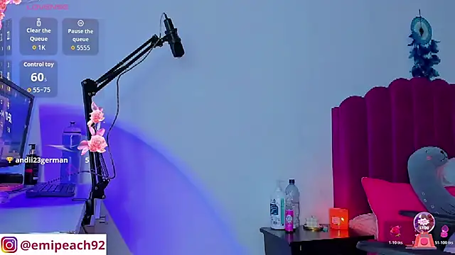 samanthaabloom's Live XXX Chat