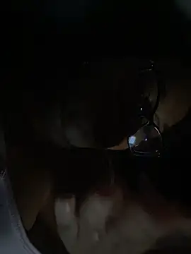 Mylli3 - Wet pussy-Bucetinha molhada🔥🥵