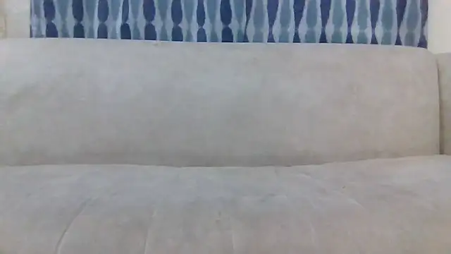 Foxxy-e - squirt on daddy