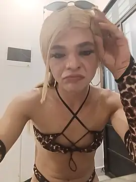 ShainaMonroe Live XXX-chat