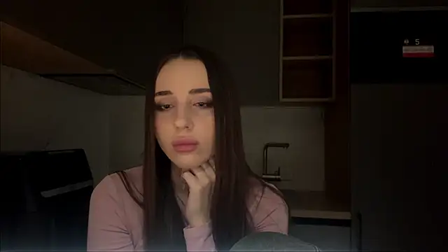 Dianaluves1 - Slow spin in full outfit 💃