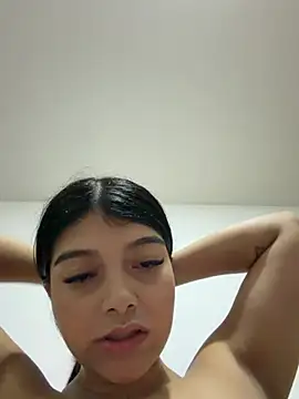 Melanygreys - An open pussy 🍓👅