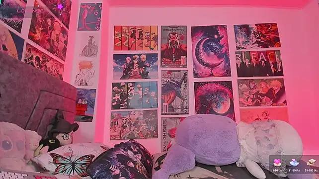 MissCurvyTop