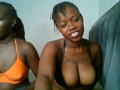 Nasty_Tetty - Undress and oil body naked
