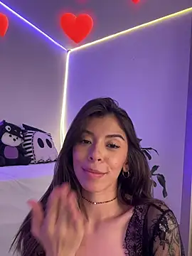 AmmyCollinsW - Oil up my body and fuck me🔥