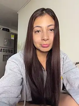 Karlee_Grey1 - Naked all