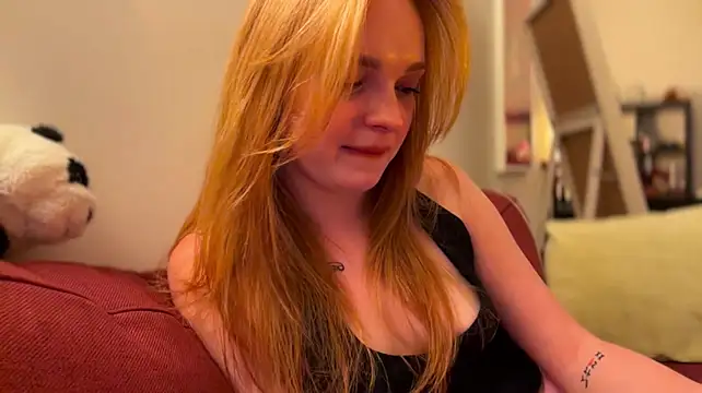 MarianaTease Adlı Modelin Canlı XXX Sohbeti