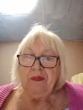 Alexia64231's Live XXX Chat