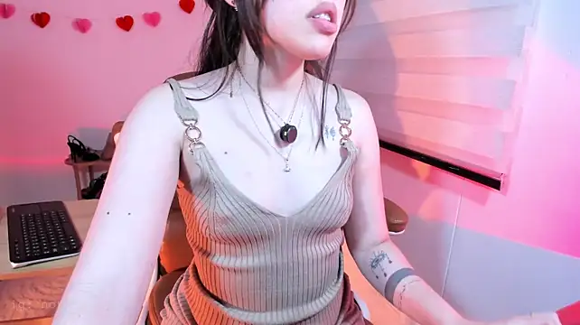 Živý XXX chat SarahCastillo_