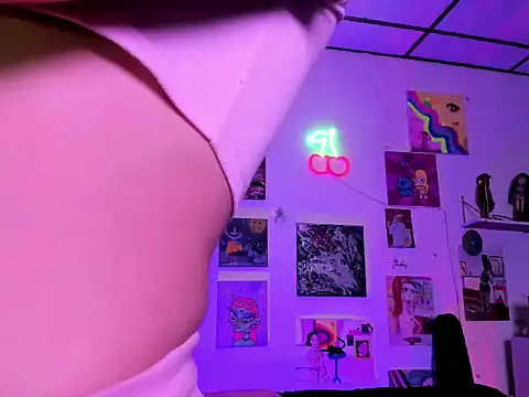 Cherrypieuwu - make me cum on my couch