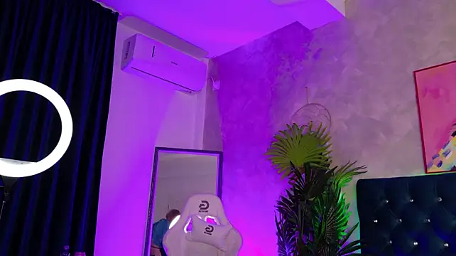 GoldenGoddess44 - fuck my pink pussy