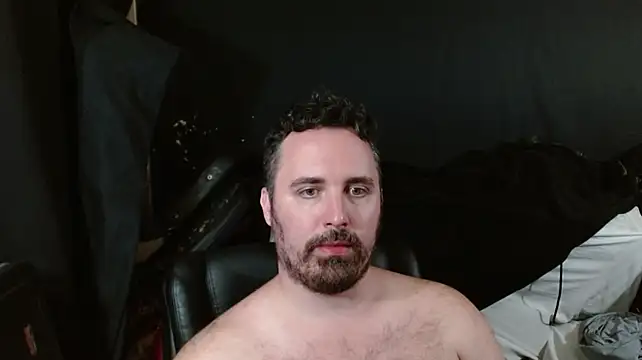 Metalstud – Naživo XXX chat