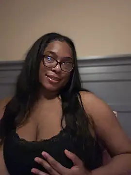 CandyLuxxxx - Nipple clamps + shake. Vid last tip