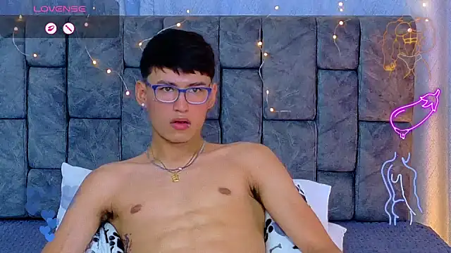 NicolasTorrez 现场XXX聊天