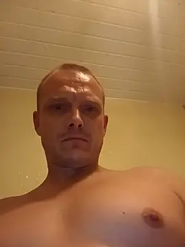 Pokazy przed kamerką – MutualEpoch846