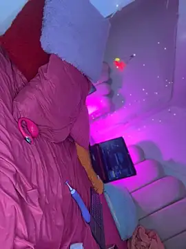 AlisonHoot69 - plug mami