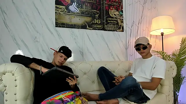 BIG_AVENGERS Live XXX-Chat