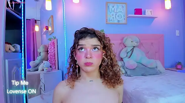 kendallspears_11 élő XXX-chatje
