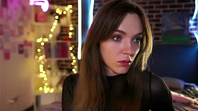 MarielRoloson - oil my tits