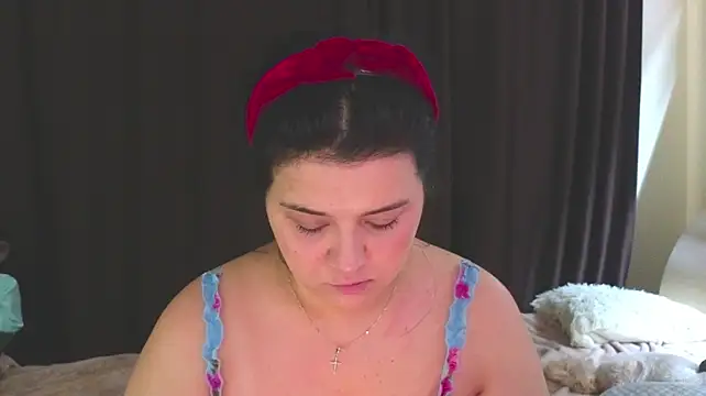XXX chat uživo modela Malika_uAngel