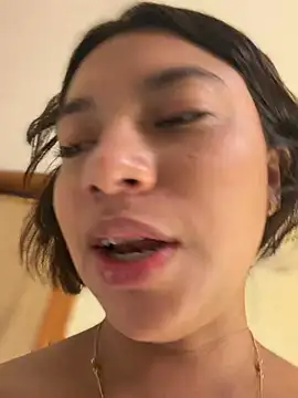 Chat XXX en directo de CocoaGigiMuse