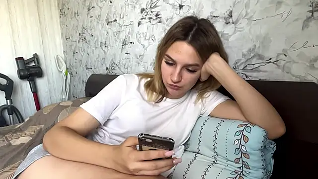 Онлайн чат XXX FayeSeiple