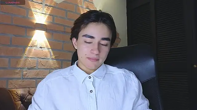 Chat XXX ao vivo de Connorr_01