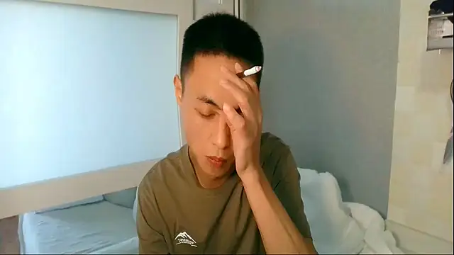 XXX chat uživo modela UpeLark