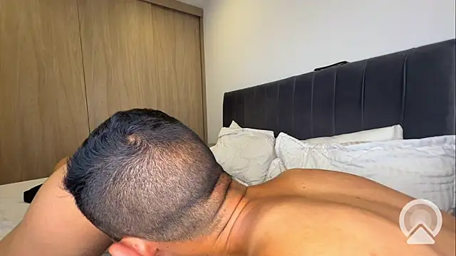 Chat +18 de TheLatinBoyfriends ao vivo