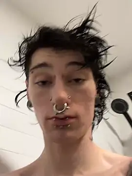 Chat XXX en directo de GothSadist