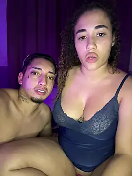 Casal2T - Transar amordaçada 🥵