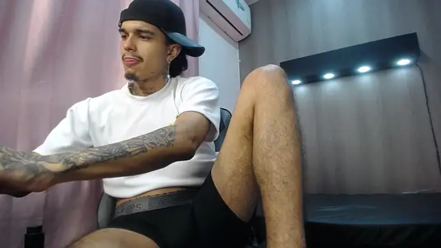 Tayson_Hot's Live XXX Chat