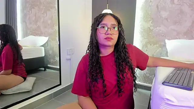 צ'אט XXX בשידור חי של alysson_moon_
