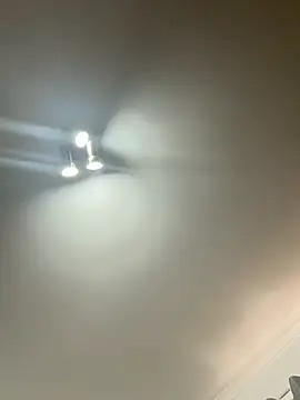 Milkypucy live XXX chat