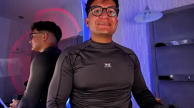 Chat XXX ao vivo de Hassbyd