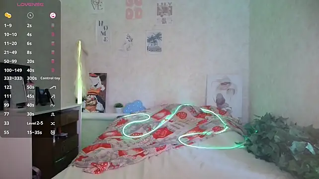 ViviLux live XXX chat